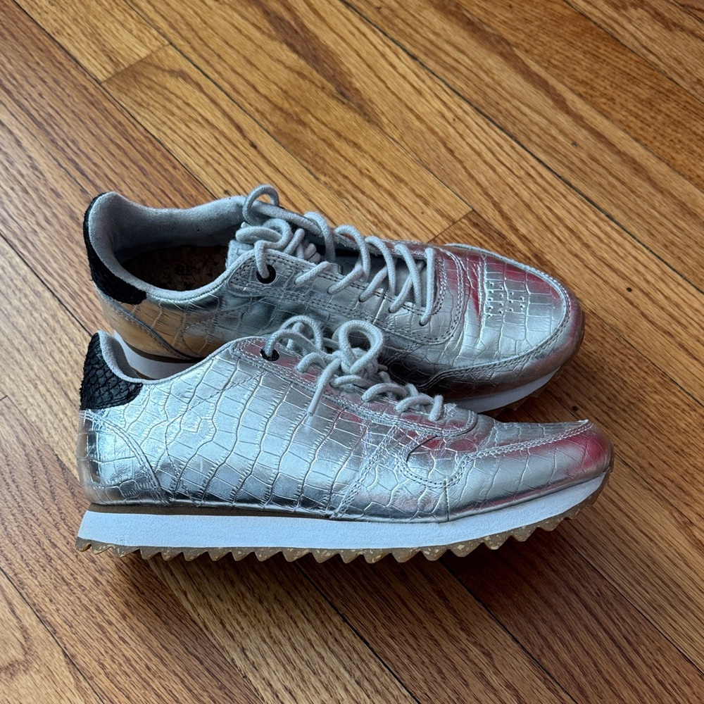 Metallic Silver Women's Lace-Up Sneakers